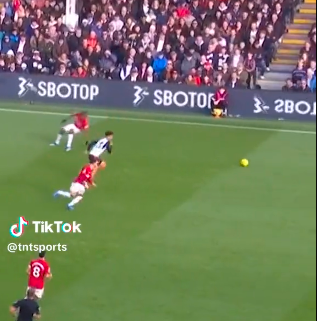 The moment Man Utd star Antony shows off the ‘failing skills’ and was turned into a clown by Robinson that had Erik ten Hag ‘fuming’ – Nail Idea